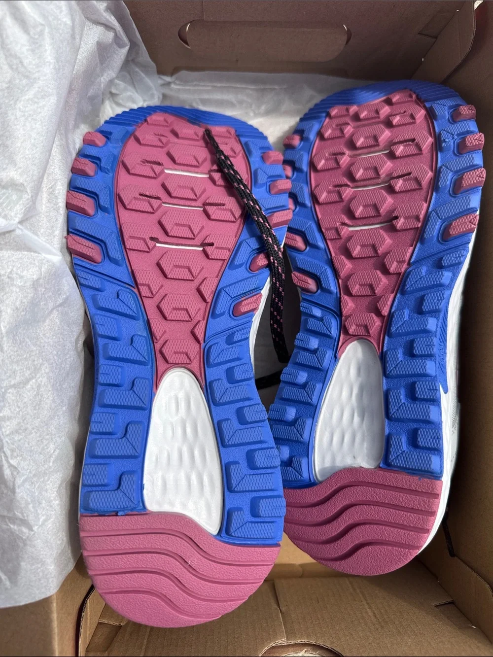 New Balance women’s trail